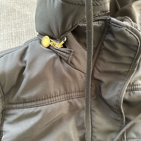 Calvin Klein Full Zip Puffer Vest detachable hood cell phone & secret pocket Sm - Picture 11 of 15